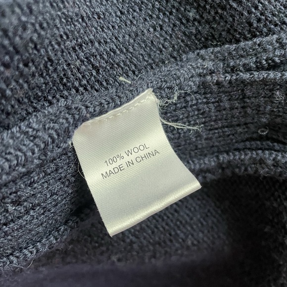 Tuckernuck - XL Sophia Turtleneck Sweater 100% Wool Navy Blue Gold Old Money - Picture 6 of 11